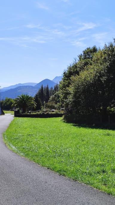 Alojamiento Rural, Jardin, A 25 Minutos De Bilbao, Parking Gratuito Arantzazu Ngoại thất bức ảnh
