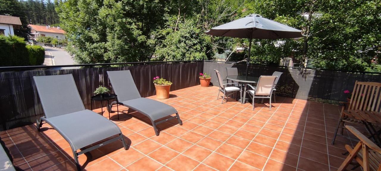 Alojamiento Rural, Jardin, A 25 Minutos De Bilbao, Parking Gratuito Arantzazu Ngoại thất bức ảnh